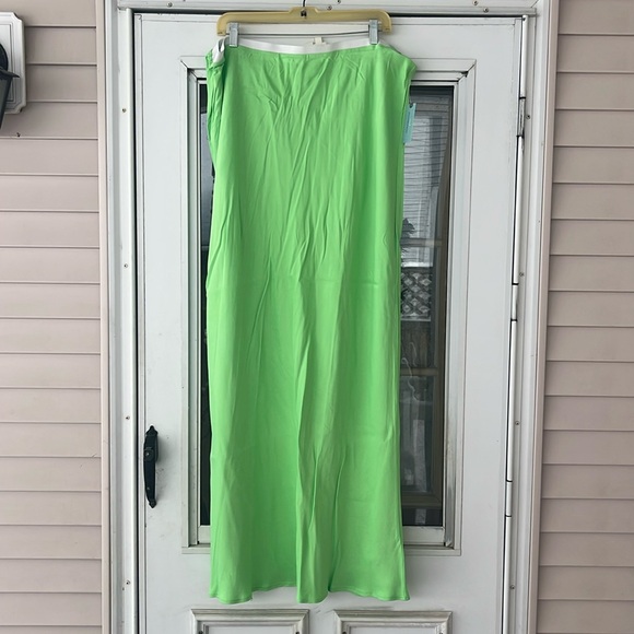 NWT Anthropologie slip skirt size 3x - Picture 1 of 2